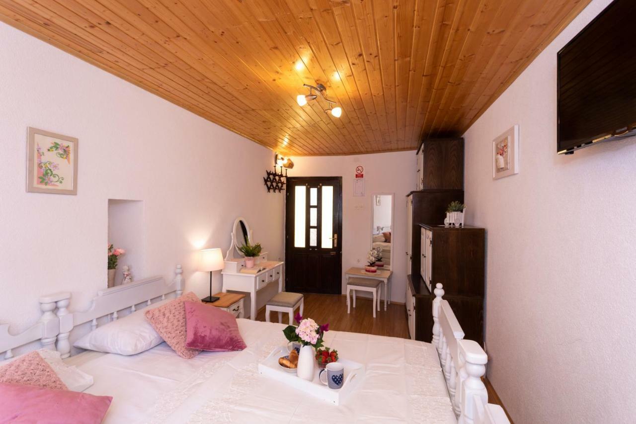Apartman Verbenia Vrbnik Dış mekan fotoğraf